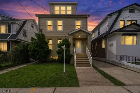 114 Peck Ave, Newark, NJ 07107