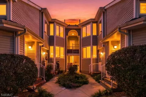606 Jesse Way, Piscataway, NJ 08854
