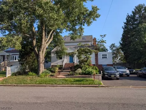 93 Lafayette St, Piscataway, NJ 08854