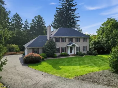 Exterior - 69 Brookside Rd, Randolph, NJ 07869 photo 3 of 12