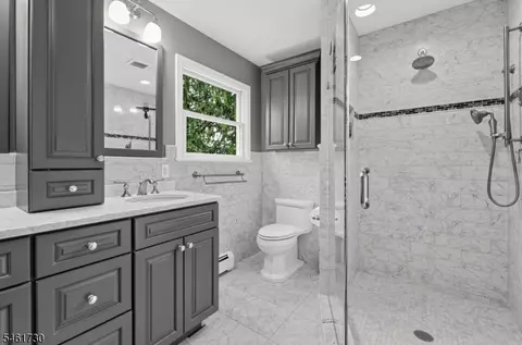 Bath - 69 Brookside Rd, Randolph, NJ 07869 photo 4 of 6