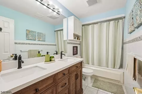 Bath - 166 Beech Ter, Wayne, NJ 07470 photo 1 of 4