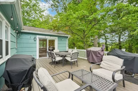 Exterior - 166 Beech Ter, Wayne, NJ 07470 photo 4 of 7