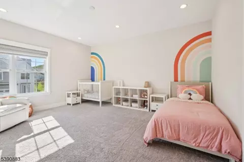 Bedroom - 30 Juniper Ct, Cedar Grove, NJ 07009 photo 5 of 6