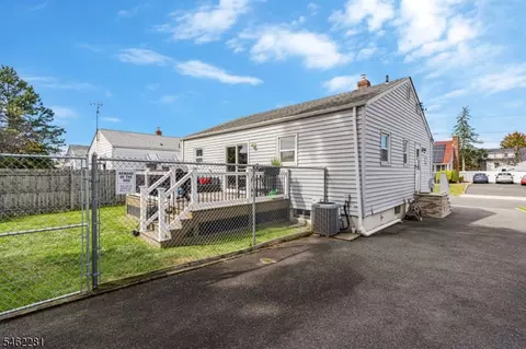 Exterior - 324 Codrington Pl, Bound Brook, NJ 08805 photo 10 of 10
