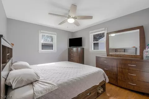 Bedroom - 324 Codrington Pl, Bound Brook, NJ 08805 photo 2 of 3