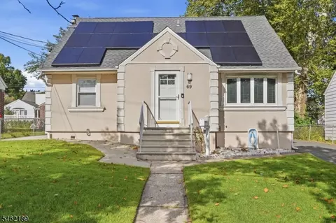 69 Avenue C, Lodi, NJ 07644