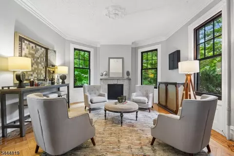 70 Hillside Ave, West Orange, NJ 07052