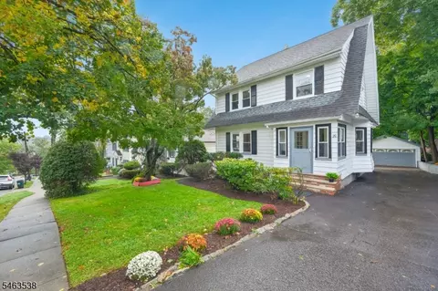 20 Ridgeview Ave, West Orange, NJ 07052