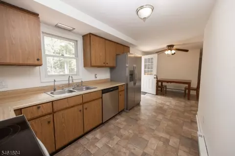 Entry Way - 62 Summit Dr, Wantage, NJ 07461 photo 1 of 6