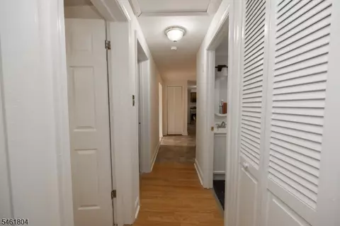 Entry Way - 62 Summit Dr, Wantage, NJ 07461 photo 5 of 6