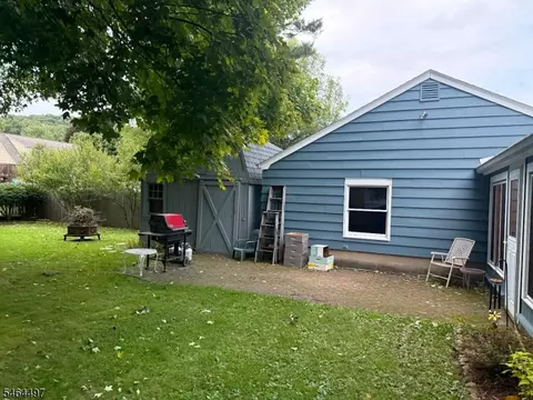 Exterior - 303 E Valley View Ave, Hackettstown, NJ 07840 photo 4 of 9