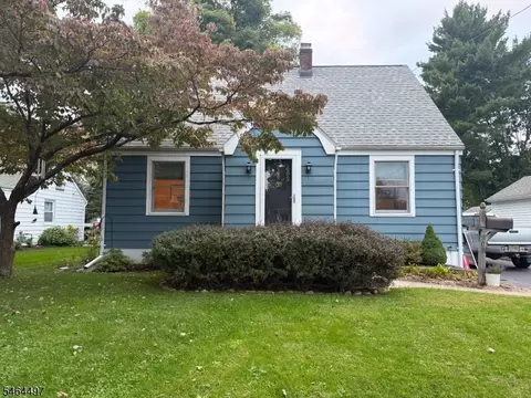 Exterior - 303 E Valley View Ave, Hackettstown, NJ 07840 photo 3 of 9