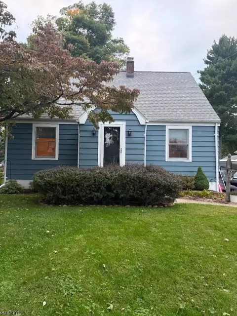 Exterior - 303 E Valley View Ave, Hackettstown, NJ 07840 photo 2 of 9