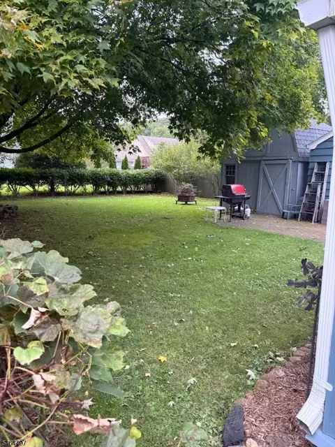 Exterior - 303 E Valley View Ave, Hackettstown, NJ 07840 photo 5 of 9