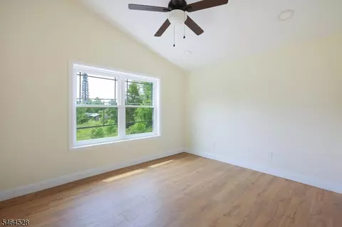 Bedroom - 406 Skillman Rd, Skillman, NJ 08558 photo 3 of 7