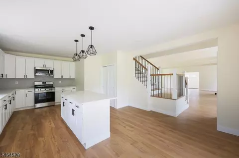 Entry Way - 406 Skillman Rd, Skillman, NJ 08558 photo 4 of 7