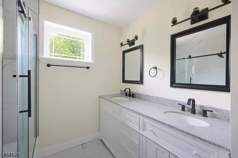 Bath - 406 Skillman Rd, Skillman, NJ 08558 photo 1 of 2
