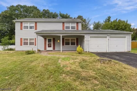 22 Summerall Rd, Somerset, NJ 08873