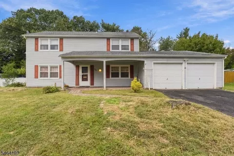 22 Summerall Rd, Somerset, NJ 08873