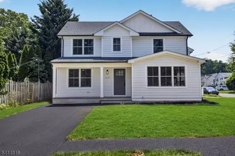 2240 Evergreen Ave, Scotch Plains, NJ 07076