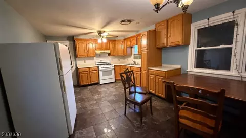 Entry Way - 640-46 E Front St, Plainfield, NJ 07060 photo 1 of 1