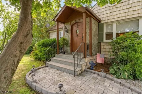 2015 Mountain Ave, Scotch Plains, NJ 07076