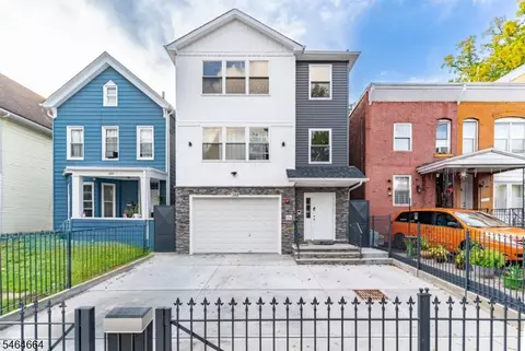 388 Summer Ave, Newark, NJ 07104