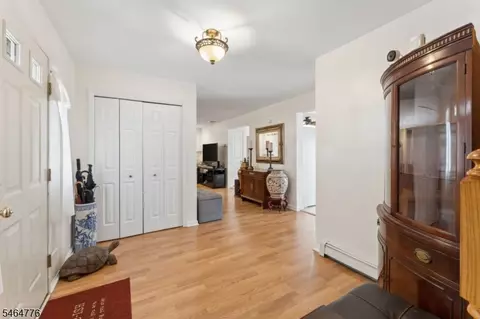 Entry Way - 84 Beech St, Dover, NJ 07801 photo 2 of 6