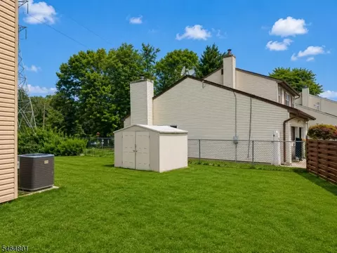 Exterior - 66 Edison Ave, Edison, NJ 08820 photo 2 of 3