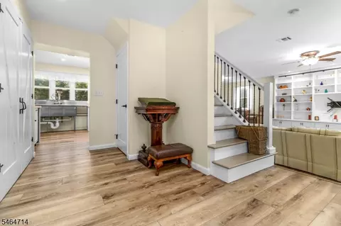 Entry Way - 70 Mackenzie Rd, Hampton, NJ 08827 photo 1 of 6