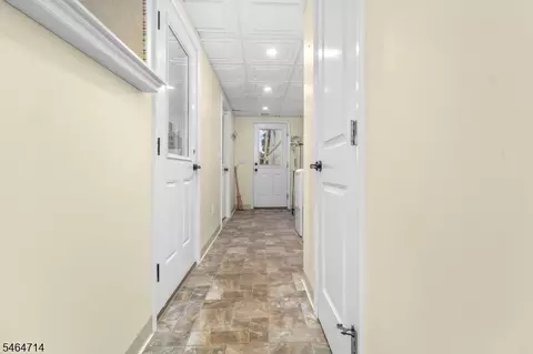 Entry Way - 70 Mackenzie Rd, Hampton, NJ 08827 photo 6 of 6