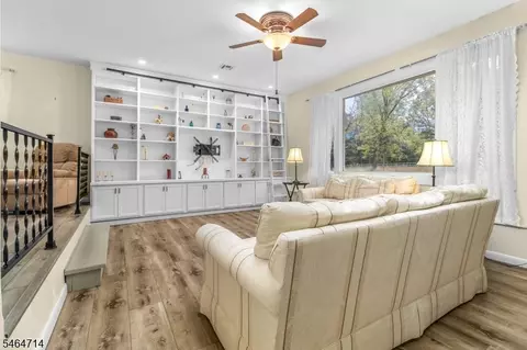 Living - 70 Mackenzie Rd, Hampton, NJ 08827 photo 1 of 4