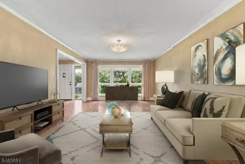 Living - 72 Bald Eagle Rd, Hackettstown, NJ 07840 photo 2 of 4