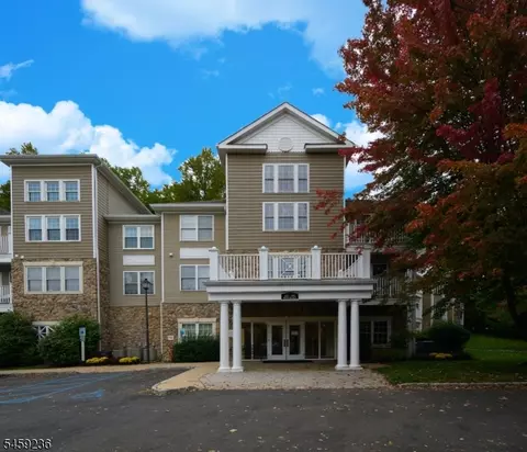 3107 Peer Pl #107, Denville, NJ 07834