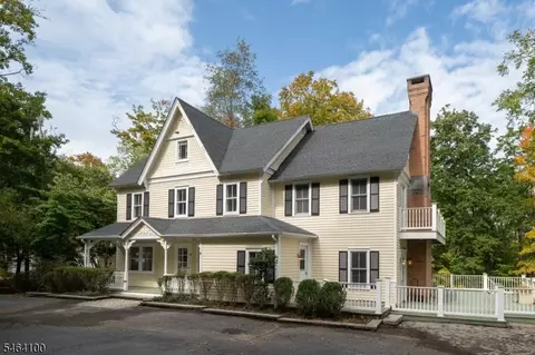 42 Academy St, Califon, NJ 07830