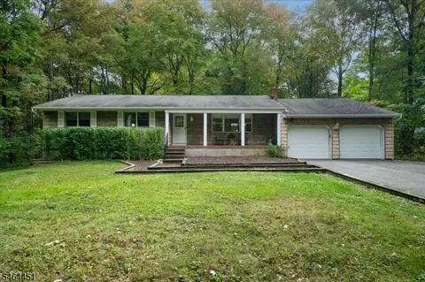 222 Ridge Rd, West Milford, NJ 07480