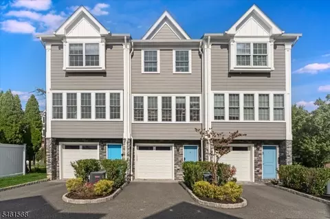 112 Cacciola Pl #A, Westfield, NJ 07090