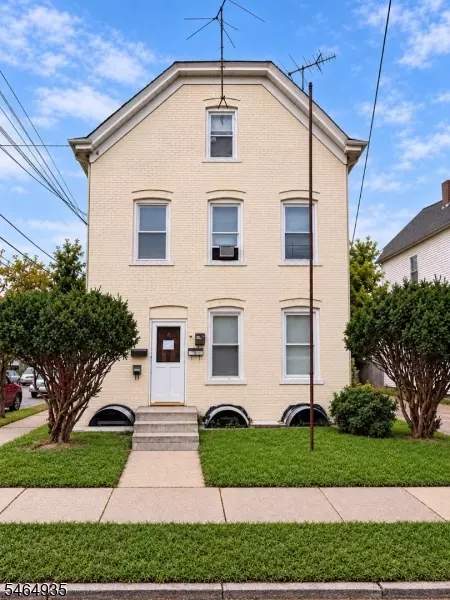 94 22nd Ave, Paterson, NJ 07513