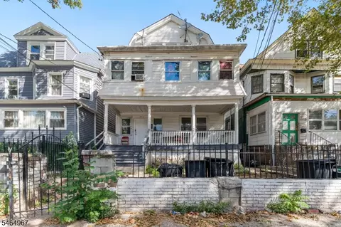 455 4th Ave, Newark, NJ 07107