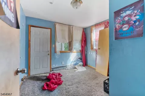 Bedroom - 455 4th Ave, Newark, NJ 07107 photo 1 of 5