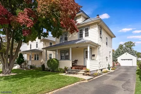 59 W Hanover Ave, Morris Plains, NJ 07950