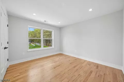 Bedroom - 136 Irwin St, Springfield, NJ 07081 photo 5 of 5