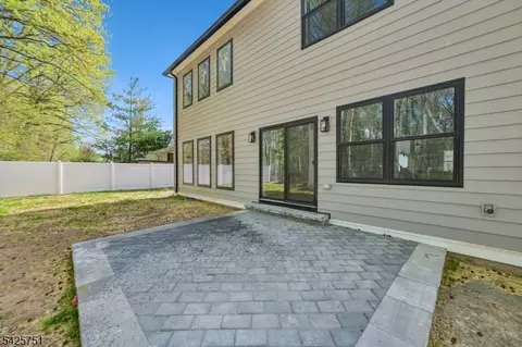 Other - 136 Irwin St, Springfield, NJ 07081 photo 6 of 7