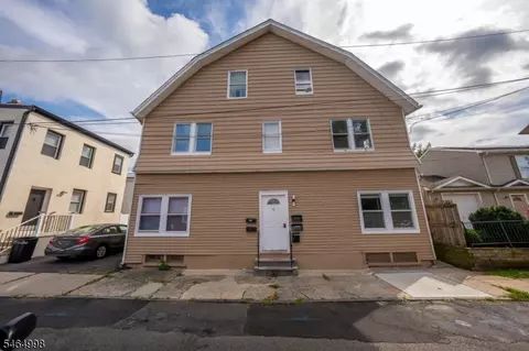 6 Oswald Pl, Vauxhall, NJ 07088