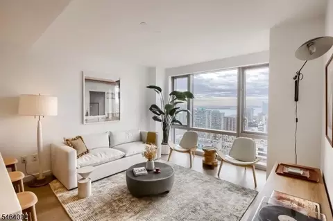 75 Park Ln S #3605, Jersey City, NJ 07310