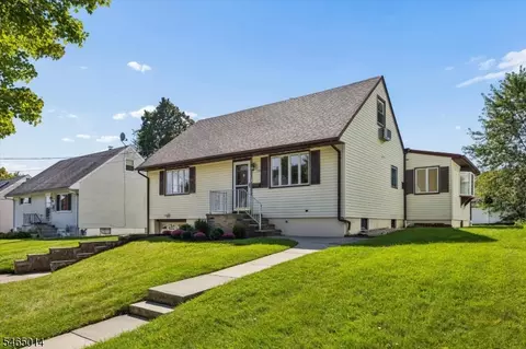 52 Huemmer Ter, Clifton, NJ 07013