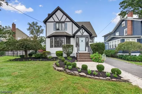 203 Balmiere Rd, Cranford, NJ 07016