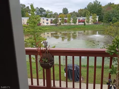6 Lake Ave #3B, East Brunswick, NJ 08816