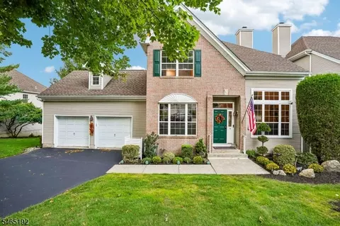 16 Langdale Rd, Wayne, NJ 07470 photo 3